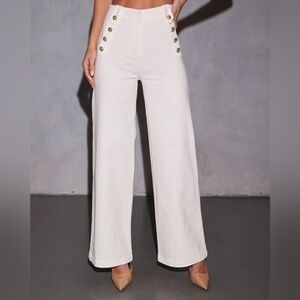 NWOT VICI Loranne High Waisted Button Accent Flare Pants in White, Size Small